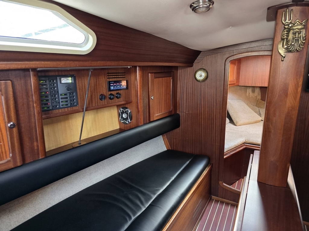 prestige tes 32 dreamer wnetrze jachtu