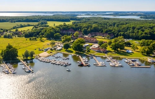 lodzie houseboat sztynort